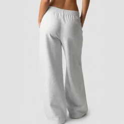 Essence Mid Waist Pants