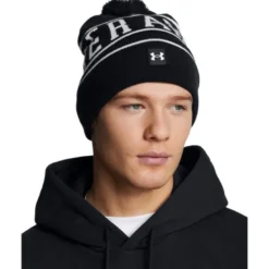 M Halftime Pom Beanie Black