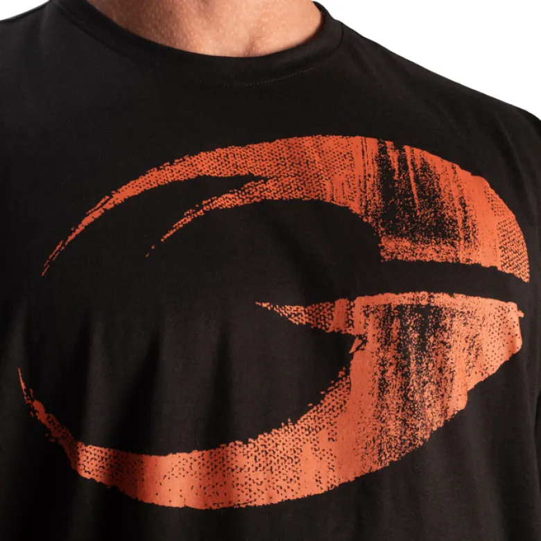 Pump Cover Iron Tee, Black/Flame