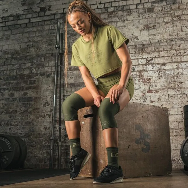 Resolve Weightlifting Knee Sleeves
