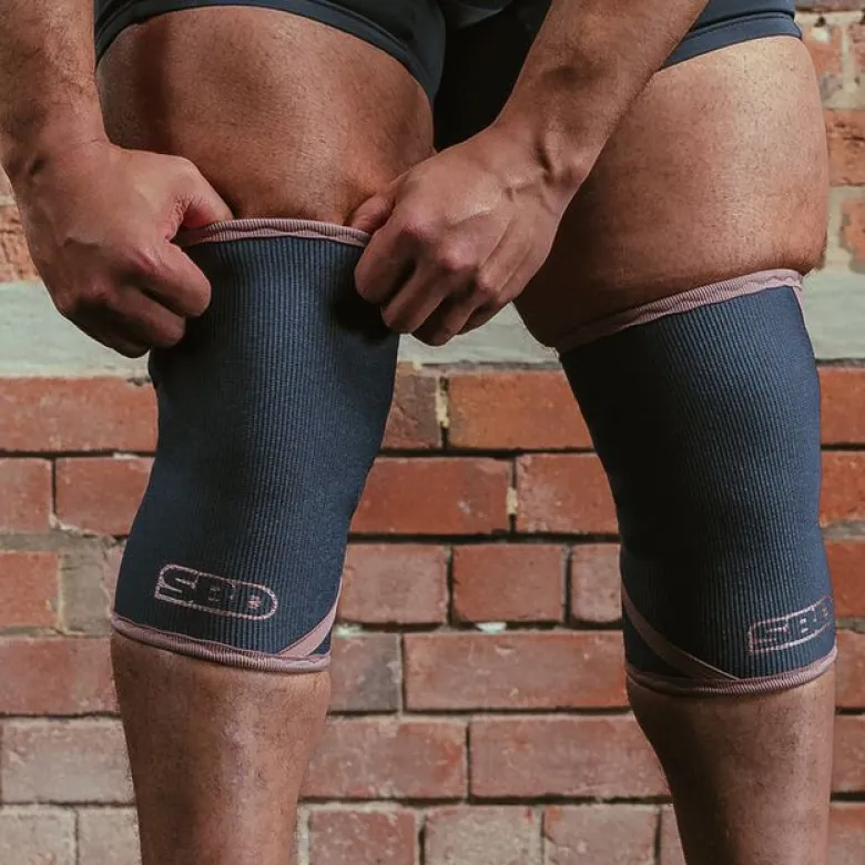 Serenity Powerlifting Knee Sleeves 7mm