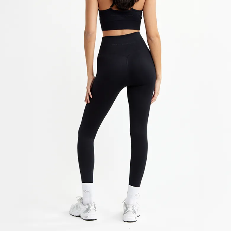 Signature Seamless Tights, Black