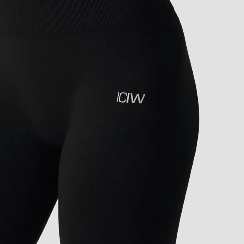Smooth Seamless Biker Shorts, Black