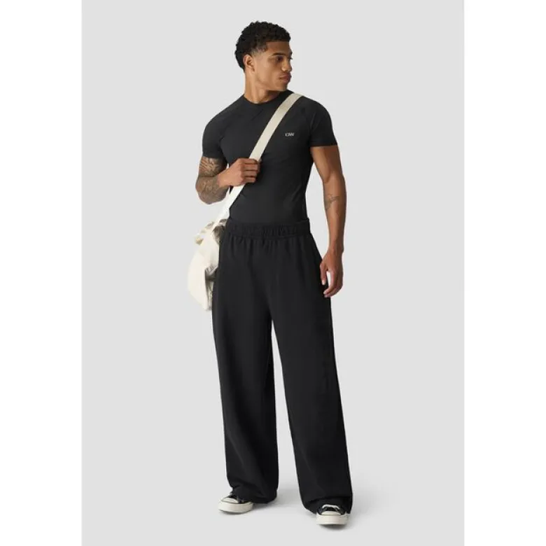 Stride Muscle Fit T-shirt, Black