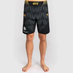 UFC Zenith by Venum Fight Night Fightshorts Long Style Black/Gold
