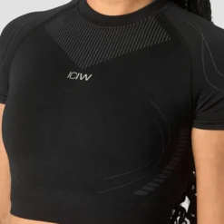 Ultra Seamless Cropped T-shirt Wmn, Black