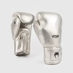 Venum Nexus Boxing Gloves Silver/Black, 10oz