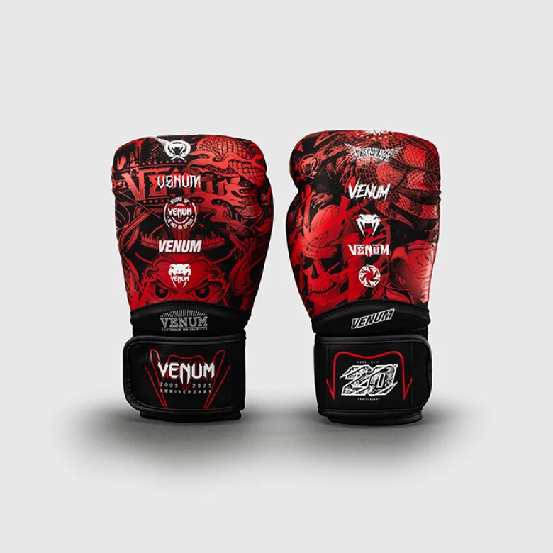 Venum 20th Anniversary Boxing Gloves Black/Red, 10oz