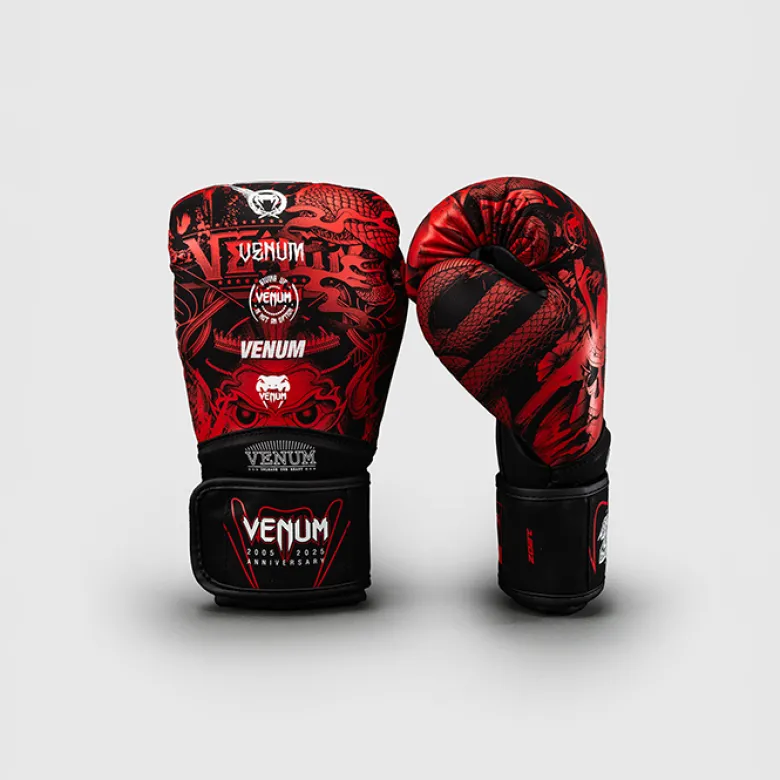 Venum 20th Anniversary Boxing Gloves Black/Red, 10oz